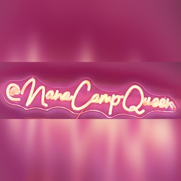 SHOWING NWT and NWOT Clothes. NOT A SHARE SHOW - Picture 12 of 12